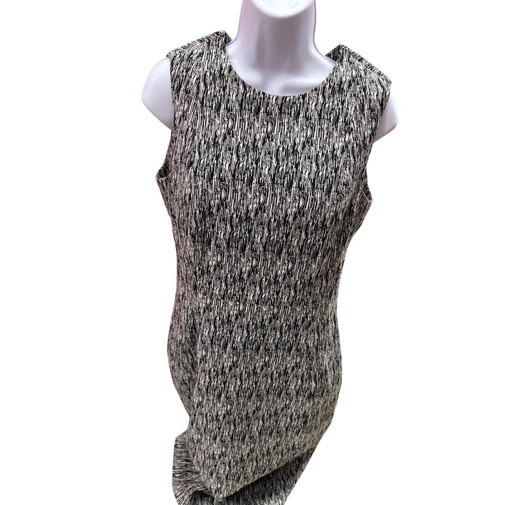 Calvin Klein Women 10 sleeveless black and white print dress Office Professional